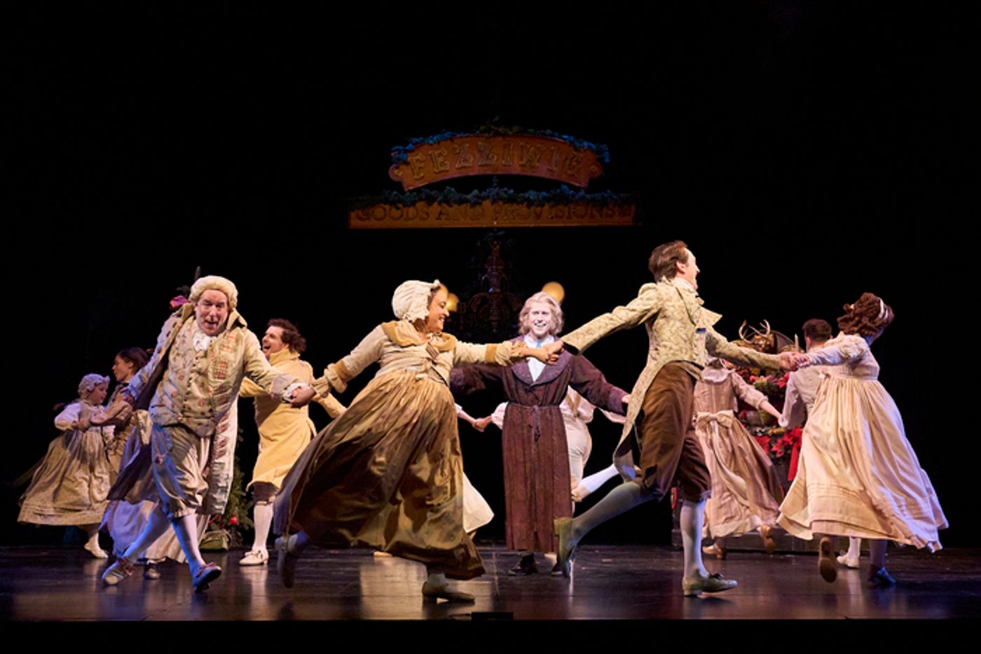 Photos: A CHRISTMAS CAROL at Great Lakes Theater  Image