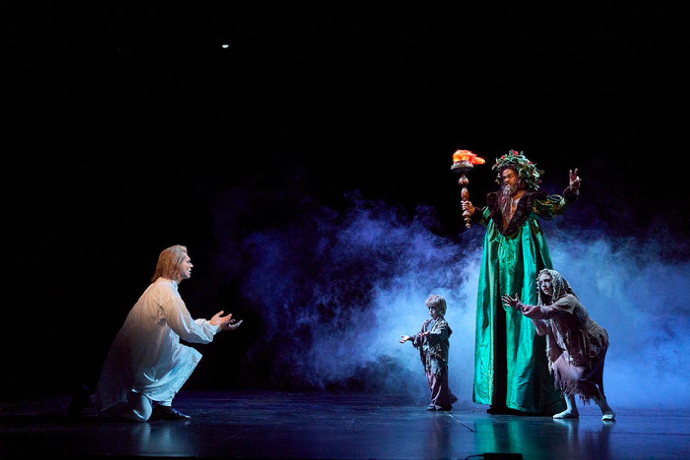 Photos: A CHRISTMAS CAROL at Great Lakes Theater  Image
