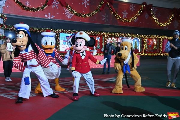 Goofy, Donald Duck, Minnie Mouse and Pluto Photo