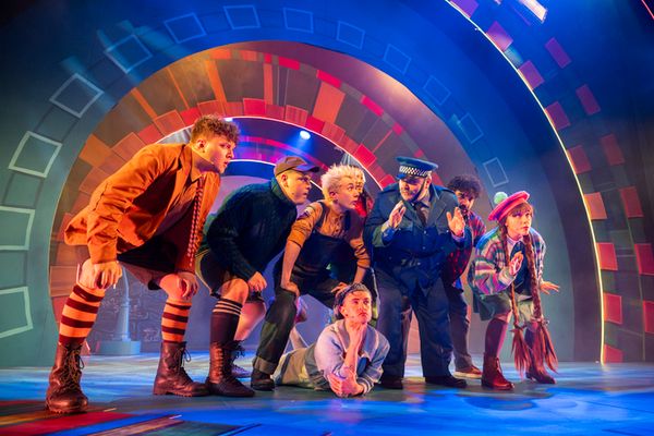 Bailey Newsome, Elliot McLean, Kyle Gardiner, RoMaya Jey, Grant McIntyre, Antony Stra Photo