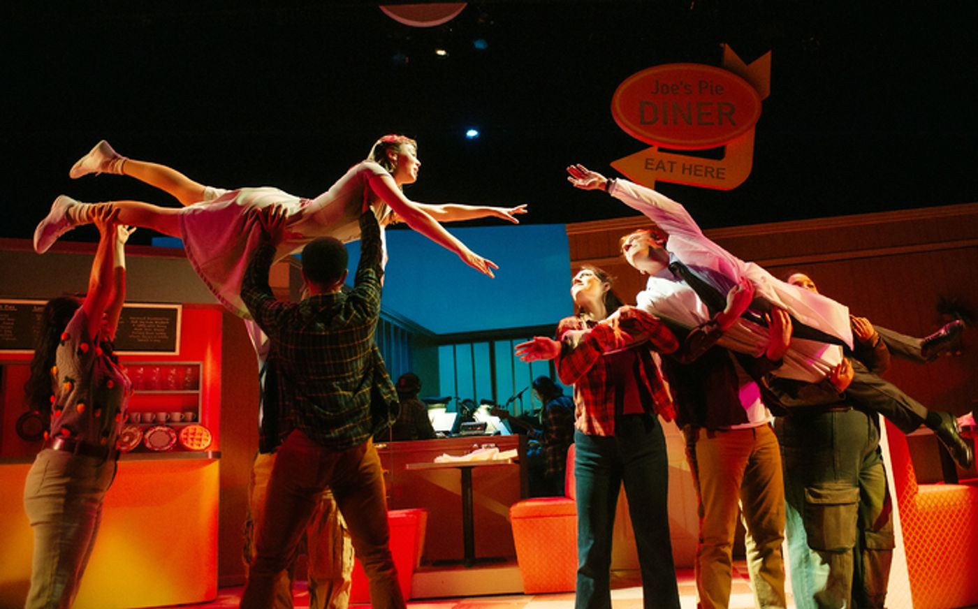 Photos: WAITRESS At San Francisco Playhouse  Image