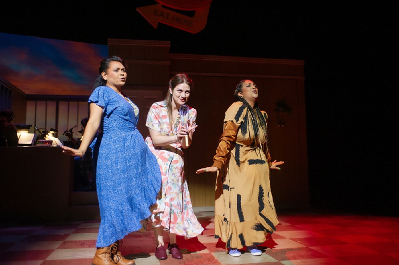 Photos: WAITRESS At San Francisco Playhouse  Image