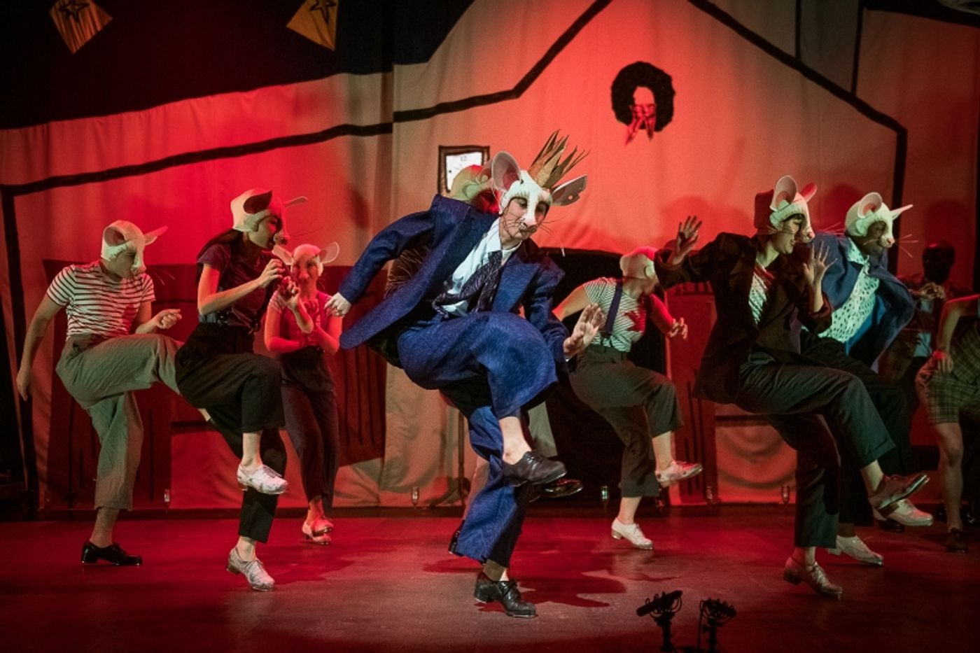 Guest Review: THE NUTCRACKER SUITE by Dorrance Dance Turns NY City Center into a Jazz Haven Guest Review: THE NUTCRACKER SUITE by Dorrance Dance Turns NY City Center into a Jazz Haven Image