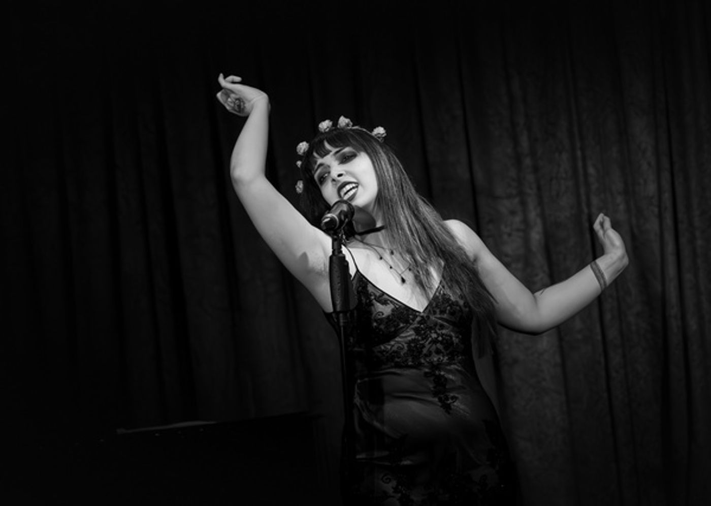 Photos: Artemisia LeFay's WASTED GIRL at Don't Tell Mama  Image