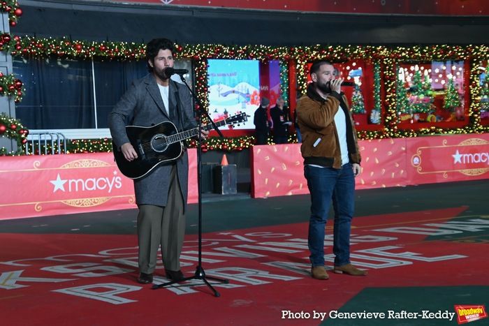 Photos: Idina Menzel, Charli D'Amelio & More Rehearse for the 2024 Macy's Thanksgiving Day Parade  Image