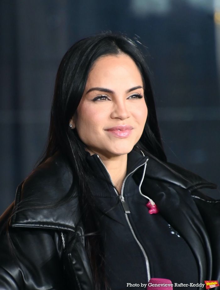 Photos: Idina Menzel, Charli D'Amelio & More Rehearse for the 2024 Macy's Thanksgiving Day Parade  Image