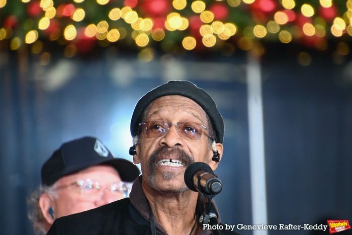 Photos: Idina Menzel, Charli D'Amelio & More Rehearse for the 2024 Macy's Thanksgiving Day Parade  Image