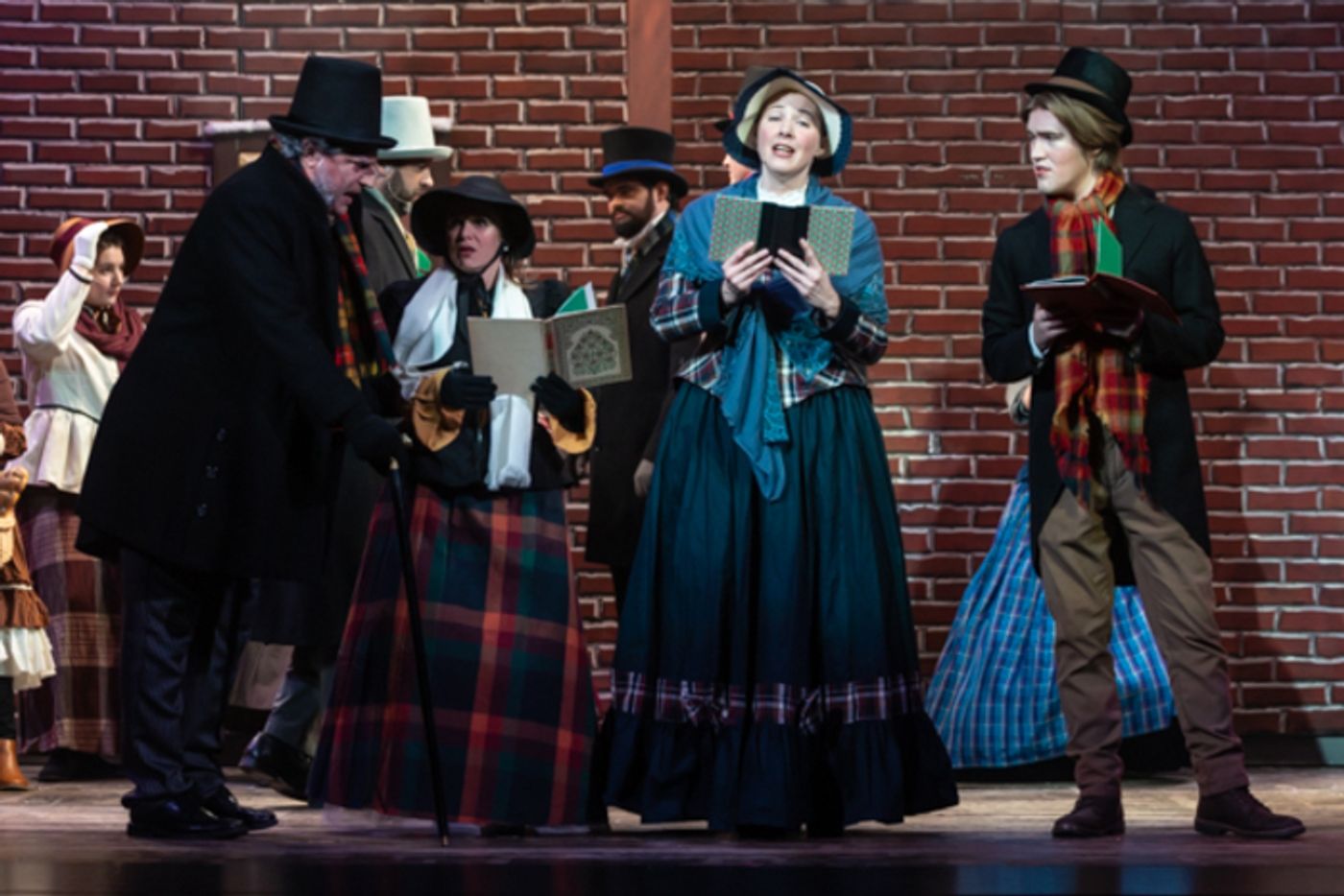 Photos: First look at Mount Vernon Arts Consortium’s A CHRISTMAS CAROL  Image