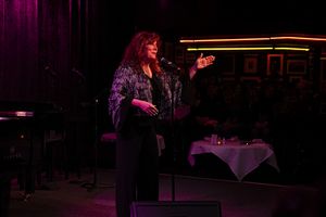 Debbie Gravitte Photo