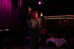 Debbie Gravitte Photo