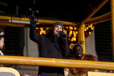 Idina Menzel on the Bronx Zoo Float Photo