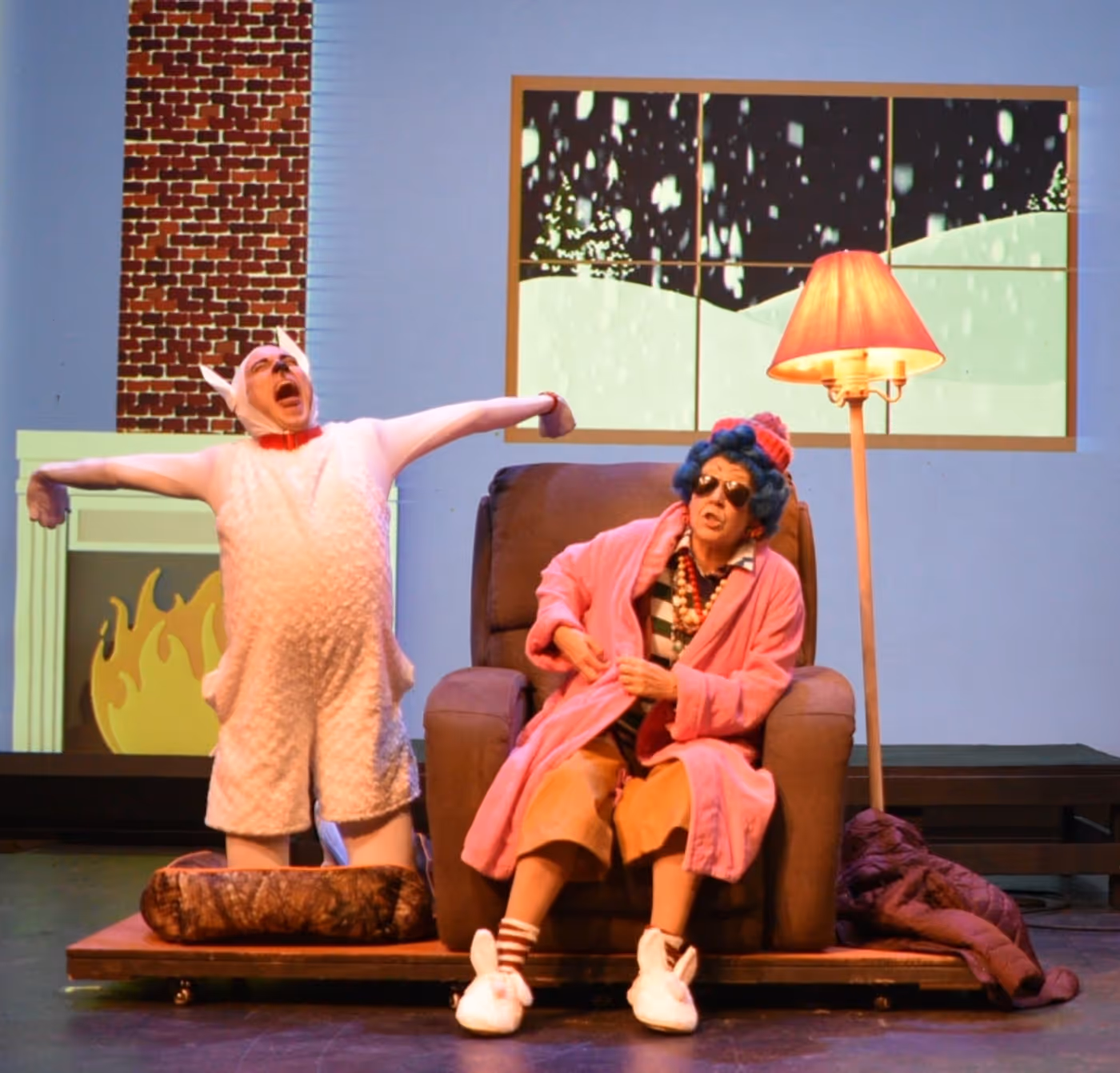 Review: MAXINE'S CHRISTMAS CAROL Opens in Kansas City at At the City Stage  Image