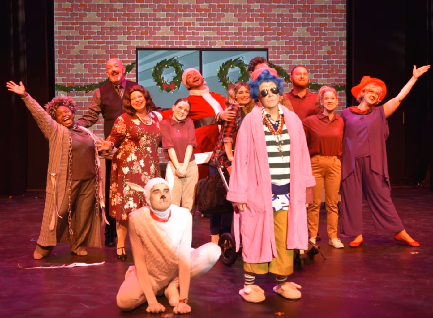 Review: MAXINE'S CHRISTMAS CAROL Opens in Kansas City at At the City Stage  Image