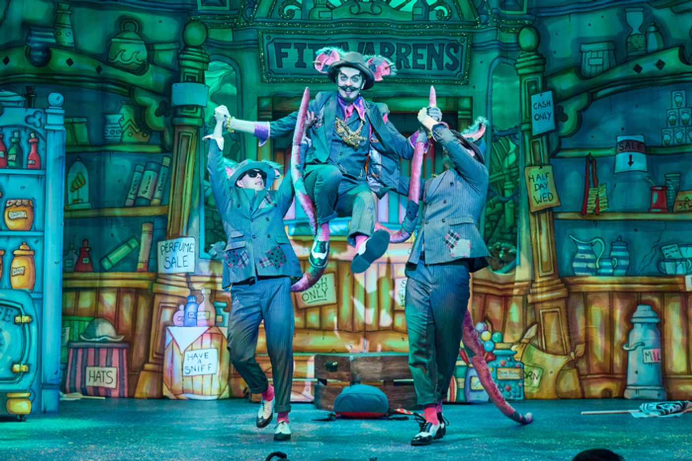 Photos: Chris Rankin and More Star In DICK WHITTINGTON At Corn Exchange Newbury  Image