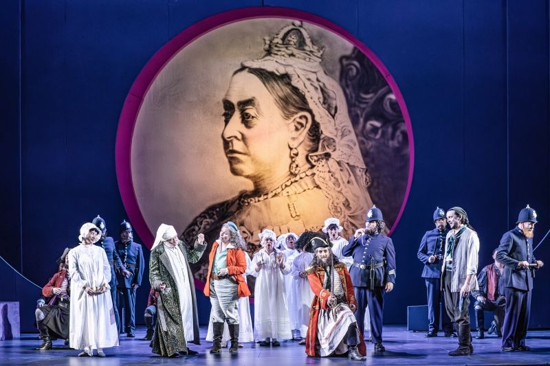 Review: THE PIRATES OF PENZANCE, London Coliseum Image