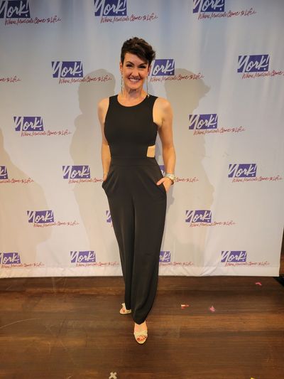 Jennifer Byrne Photo