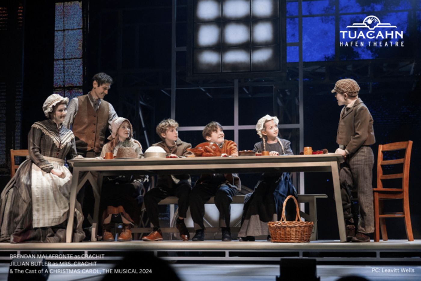 Photos: A CHRISTMAS CAROL at Tuacahn Photos: A CHRISTMAS CAROL at Tuacahn Image