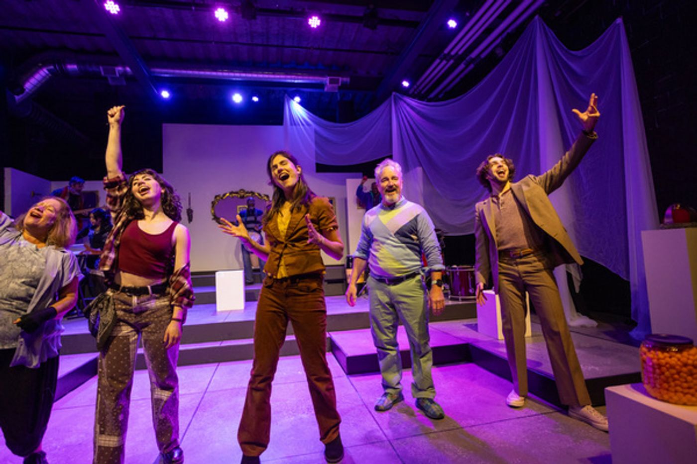 Photos: NOISE at Wilbury Theatre Group Photos: NOISE at Wilbury Theatre Group Image