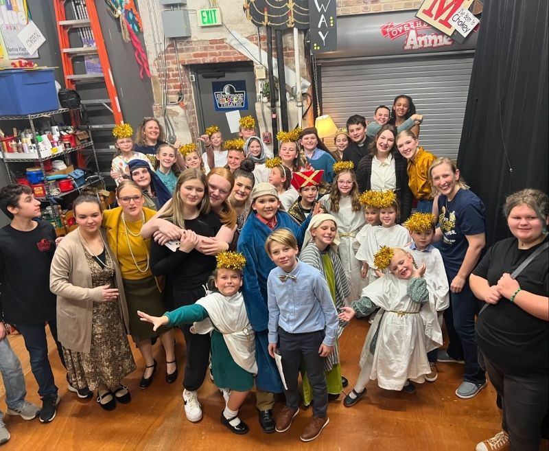 Review: THE BEST CHRISTMAS PAGEANT EVER at Silvermoon Children's Theatre Review: THE BEST CHRISTMAS PAGEANT EVER at Silvermoon Children's Theatre Image