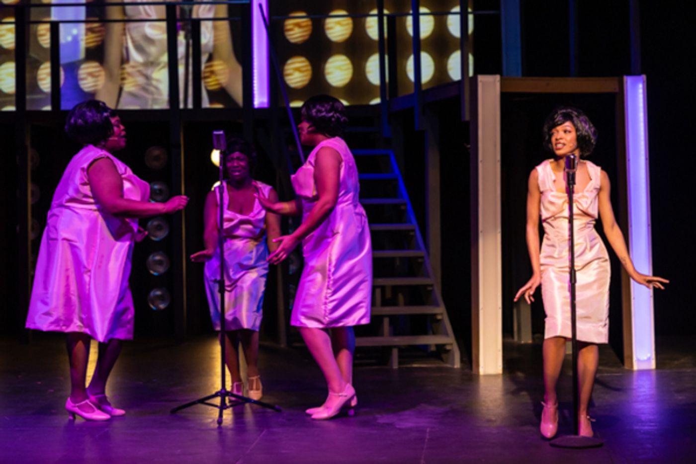 Photos: First look at Gallery Players’ BEAUTIFUL: THE CAROL KING MUSICAL Photos: First look at Gallery Players’ BEAUTIFUL: THE CAROL KING MUSICAL Image