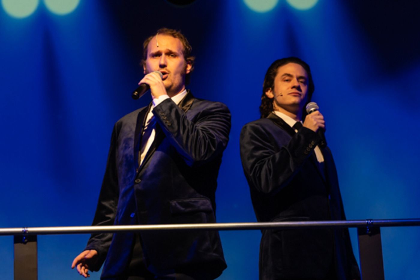 Photos: First look at Gallery Players’ BEAUTIFUL: THE CAROL KING MUSICAL Photos: First look at Gallery Players’ BEAUTIFUL: THE CAROL KING MUSICAL Image