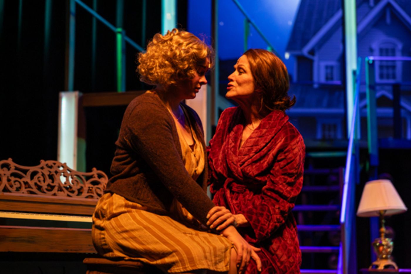 Photos: First look at Gallery Players’ BEAUTIFUL: THE CAROL KING MUSICAL Photos: First look at Gallery Players’ BEAUTIFUL: THE CAROL KING MUSICAL Image