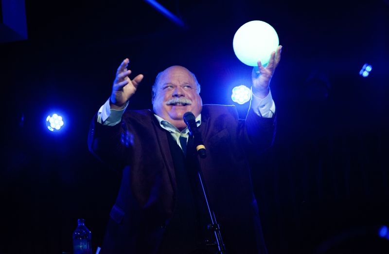 Review: Kevin Chamberlin And Audience Were FINDING THE JOY at The Green Room 42 Image