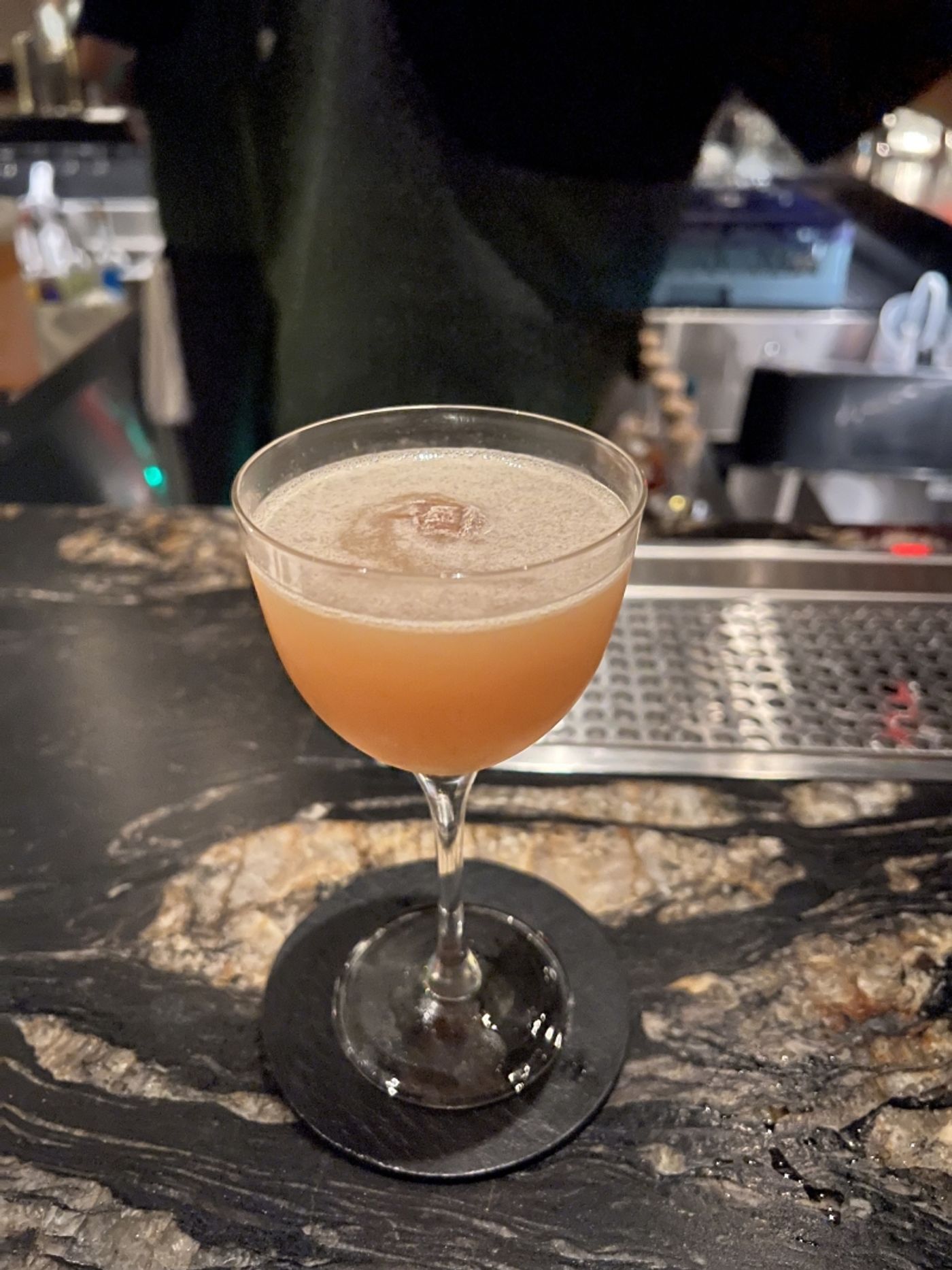 Review: Kinjo Brings an Intimate Omakase Counter and Swanky Cocktail Bar to Dumbo Review: Kinjo Brings an Intimate Omakase Counter and Swanky Cocktail Bar to Dumbo Image