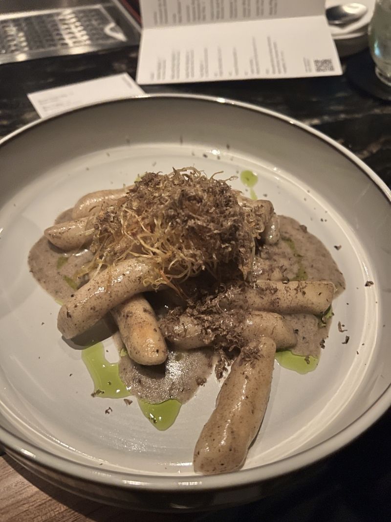 Review: Kinjo Brings an Intimate Omakase Counter and Swanky Cocktail Bar to Dumbo Image
