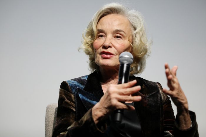 Photos: Jessica Lange & More at THE GREAT LILLIAN HALL New York Screening — photo 1 of 14