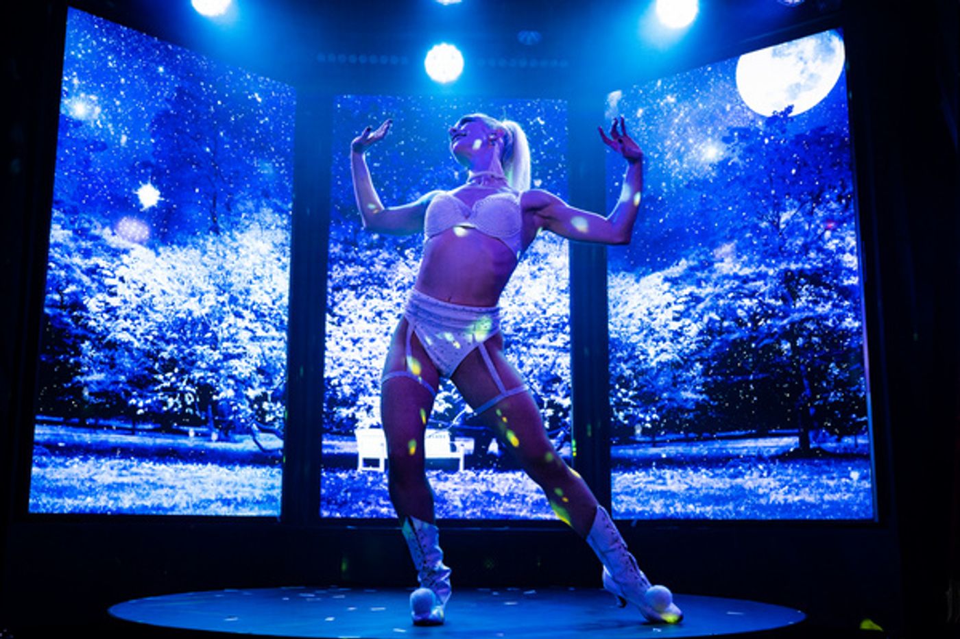 Photos: Can Can Presents WONDERLAND Photos: Can Can Presents WONDERLAND Image