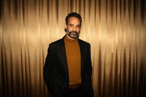 Jonathan Raviv @ BroadwayWorld Jonathan Raviv Photo