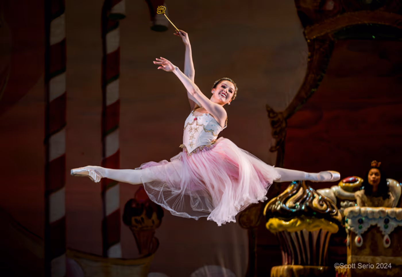 Review: Holiday Favorite THE NUTCRACKER at The Academy Of Music Review: Holiday Favorite THE NUTCRACKER at The Academy Of Music Image