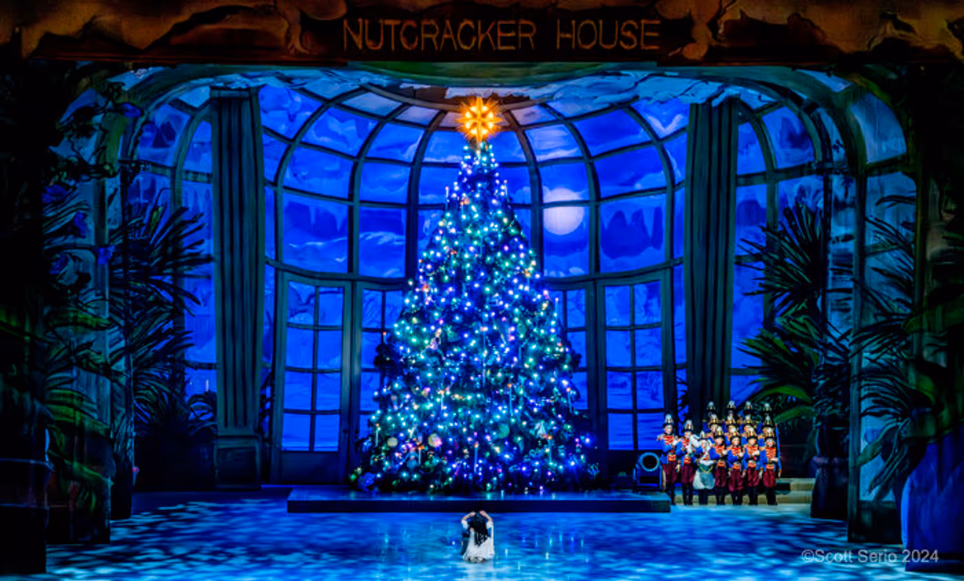 Review: Holiday Favorite THE NUTCRACKER at The Academy Of Music Review: Holiday Favorite THE NUTCRACKER at The Academy Of Music Image