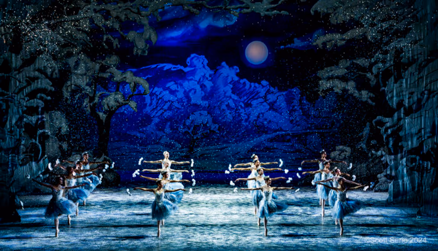 Review: Holiday Favorite THE NUTCRACKER at The Academy Of Music Review: Holiday Favorite THE NUTCRACKER at The Academy Of Music Image