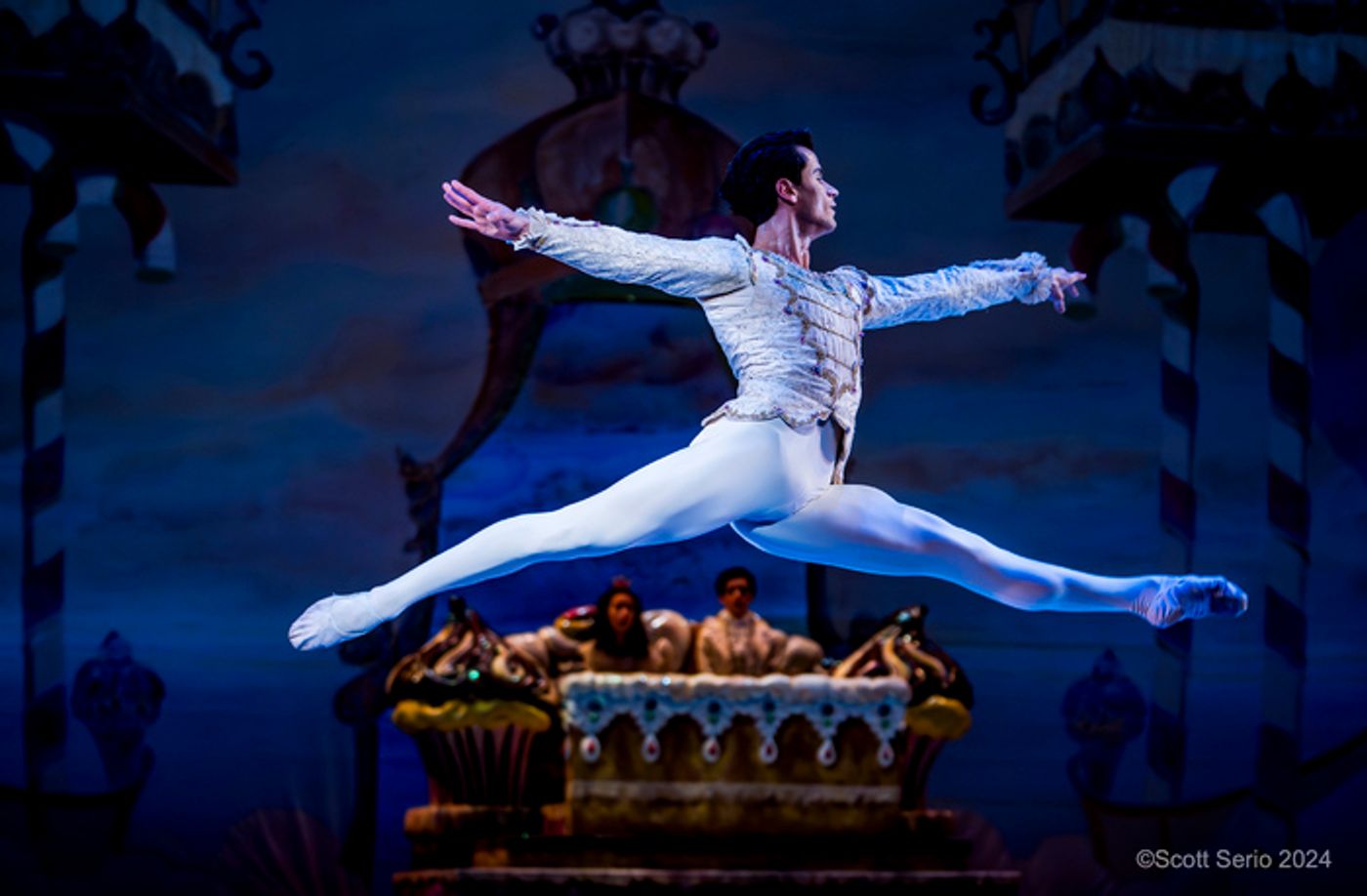 Review: Holiday Favorite THE NUTCRACKER at The Academy Of Music Review: Holiday Favorite THE NUTCRACKER at The Academy Of Music Image