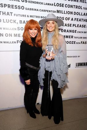 Reba McEntire and Lainey Wilson @ BroadwayWorld Reba McEntire and Lainey Wilson Photo