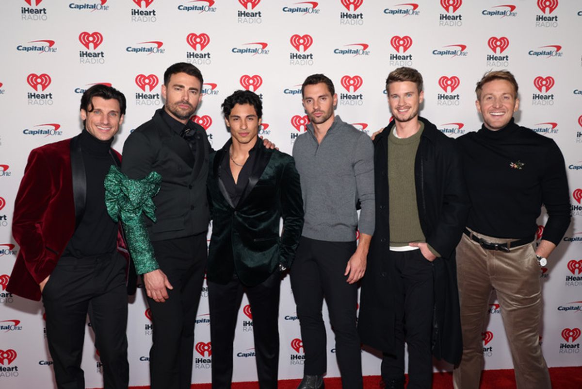 Jonathan Bennett and the cast of Hallmark Plus' 'Finding Mr. Christmas' at 