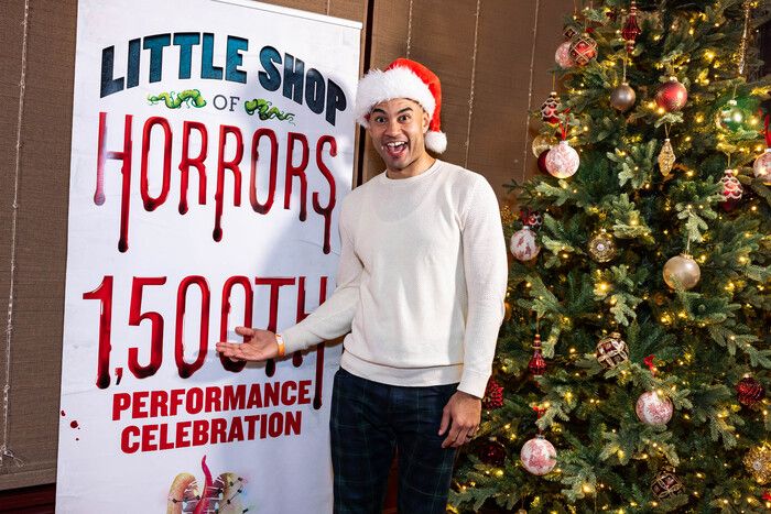 Photos: LITTLE SHOP OF HORRORS Celebrates 1500 Performances — photo 3 of 31