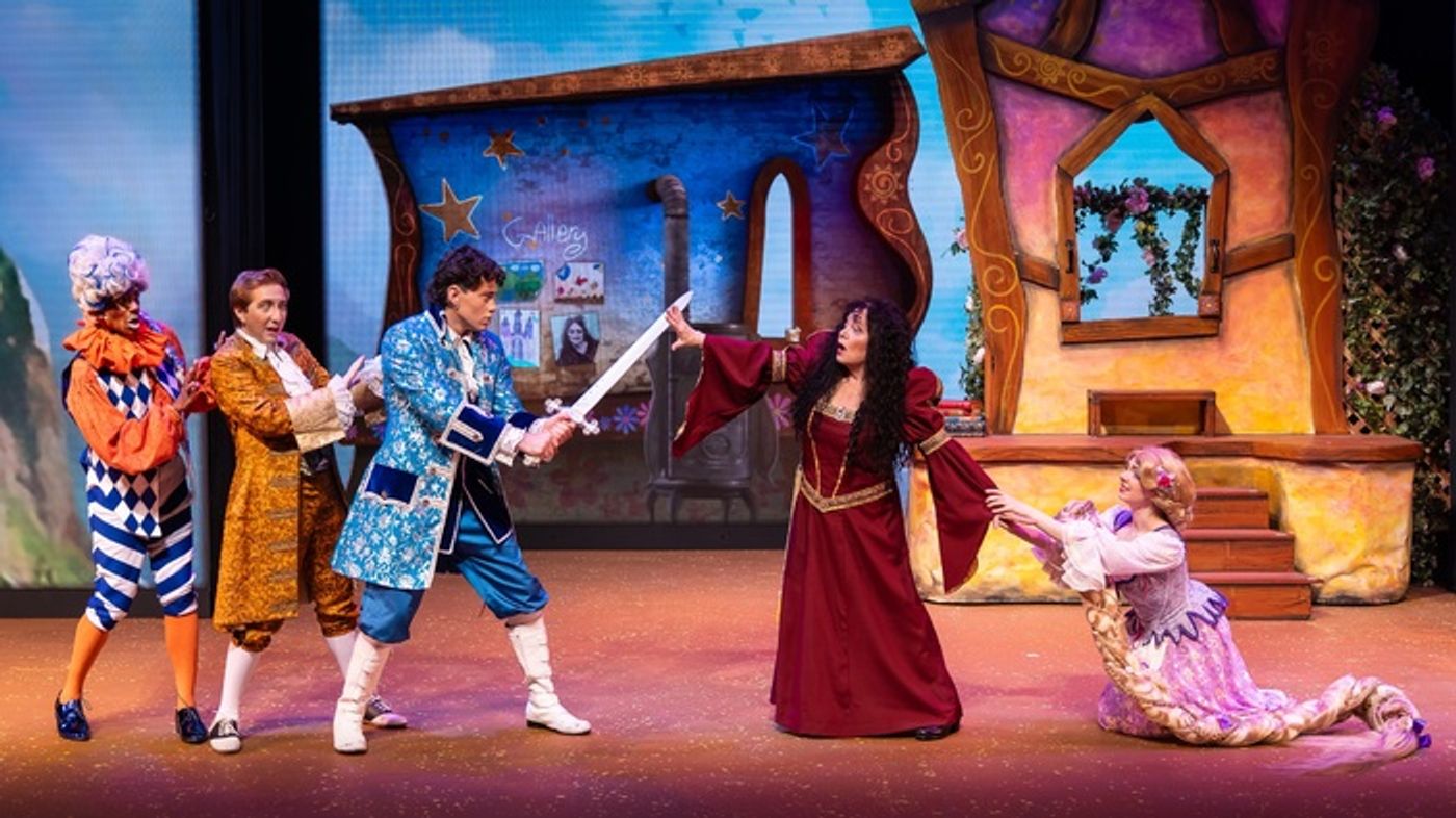 Photos: RAPUNZEL AND HER HOLIDAY WISH at Laguna Playhouse  Image