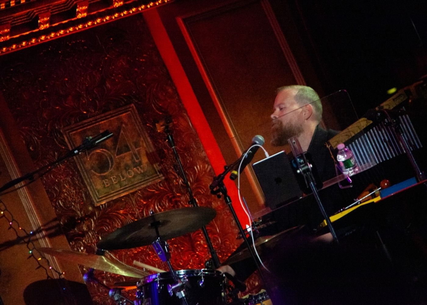 Review: Sublime and Special SPENDING CHRISTMAS WITH ALICIA WITT Plays 54 Below Review: Sublime and Special SPENDING CHRISTMAS WITH ALICIA WITT Plays 54 Below Image