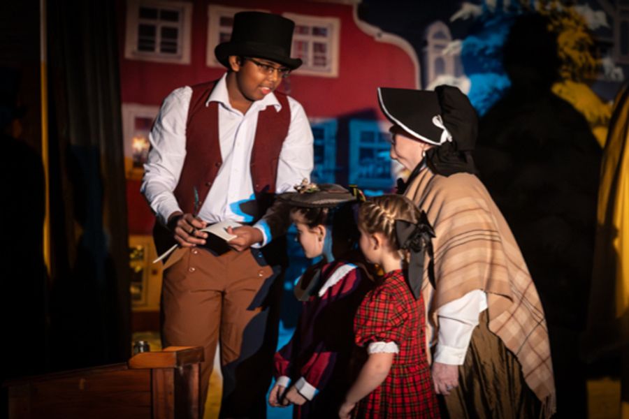 Photos: Inside Dublin Presbyterian Church’s A CHRISTMAS CAROL IN BETHLEHEM Image