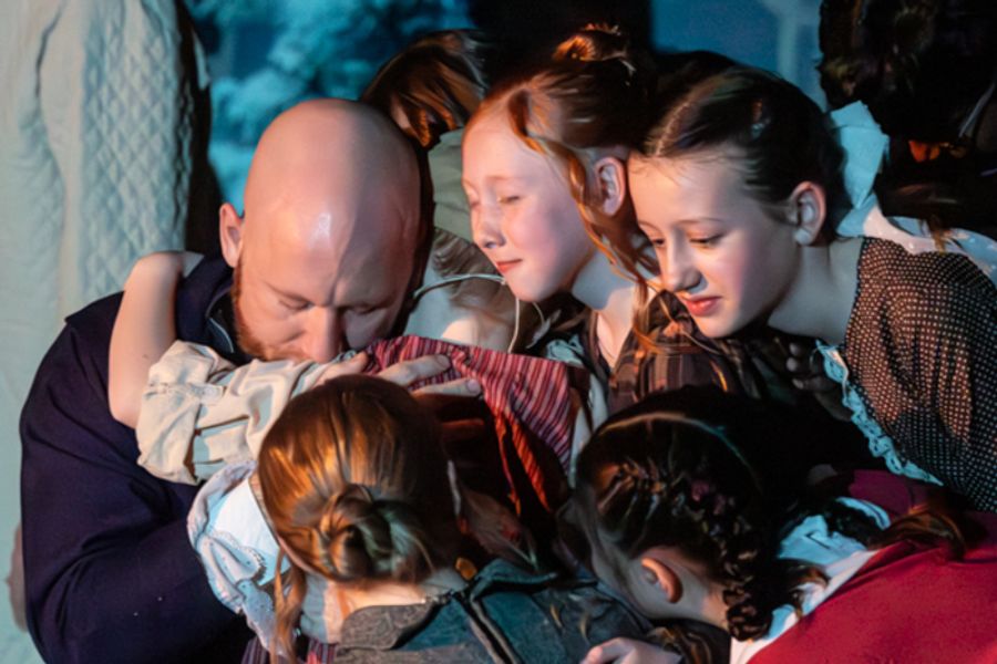 Photos: Inside Dublin Presbyterian Church’s A CHRISTMAS CAROL IN BETHLEHEM Image