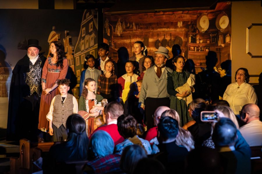 Photos: Inside Dublin Presbyterian Church’s A CHRISTMAS CAROL IN BETHLEHEM Image