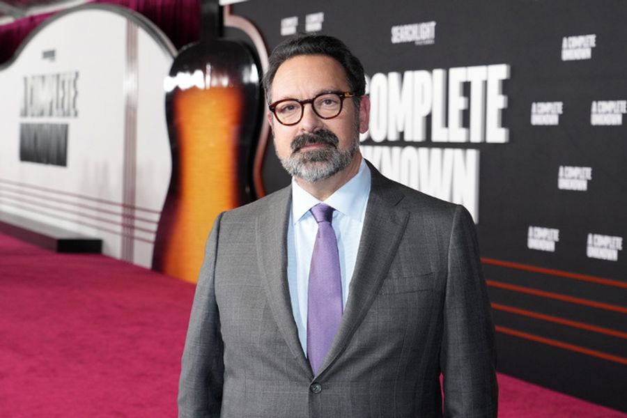 Photos: Timothée Chalamet & More at A COMPLETE UNKNOWN LA Premiere Image