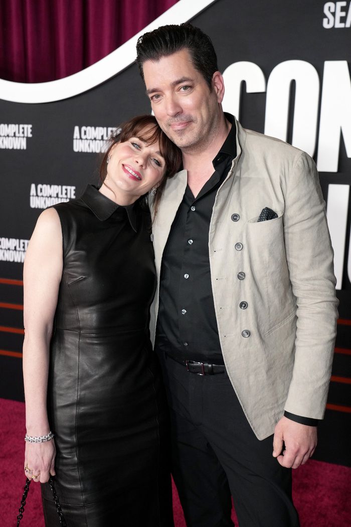 Photos: Timothée Chalamet & More at A COMPLETE UNKNOWN LA Premiere Image