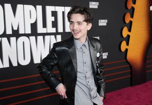 Timothée Chalamet @ BroadwayWorld Timothée Chalamet Photo