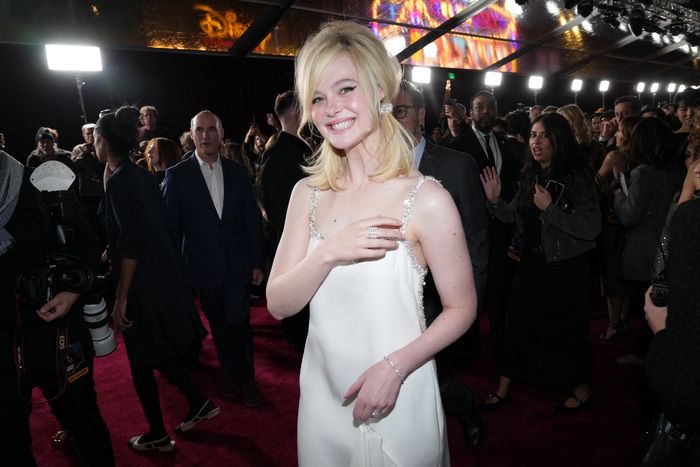 Photos: Timothée Chalamet & More at A COMPLETE UNKNOWN LA Premiere Image