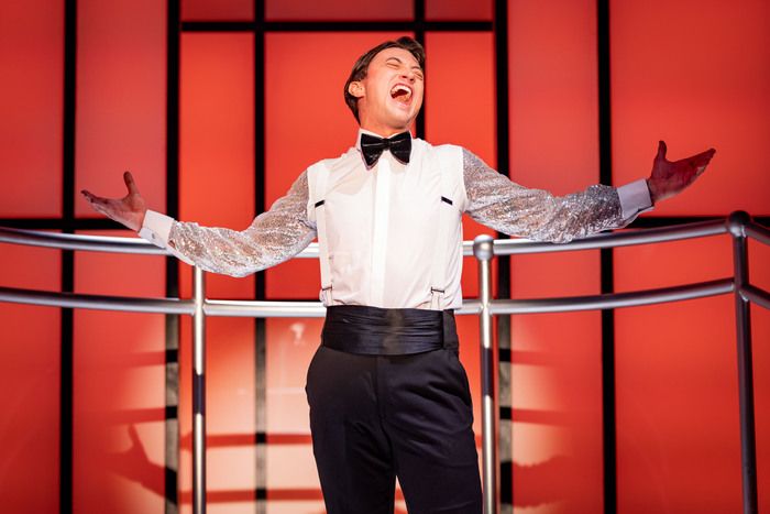 Photos: TITANIQUE at The Criterion Theatre in the West End — photo 7 of 12