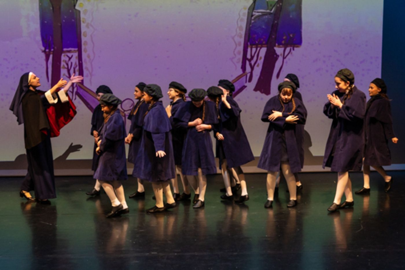 Photos: First look at Abbey Theatre of Dublin’s MADELINE’S CHRISTMAS Photos: First look at Abbey Theatre of Dublin’s MADELINE’S CHRISTMAS Image